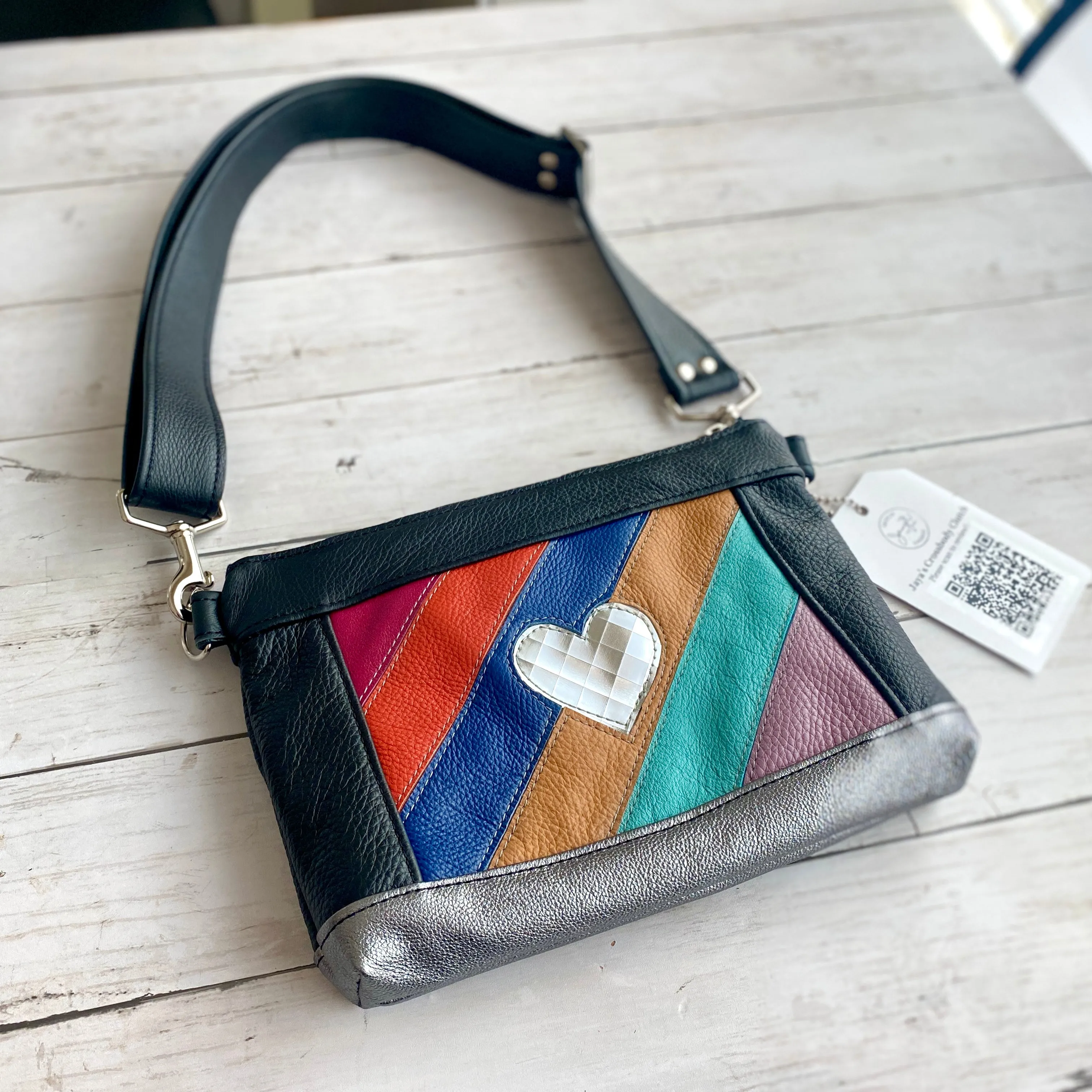Crossbody Clutch in Rainbow Mirror Ball Heart Patchwork, Onyx, Gunmetal (  video)