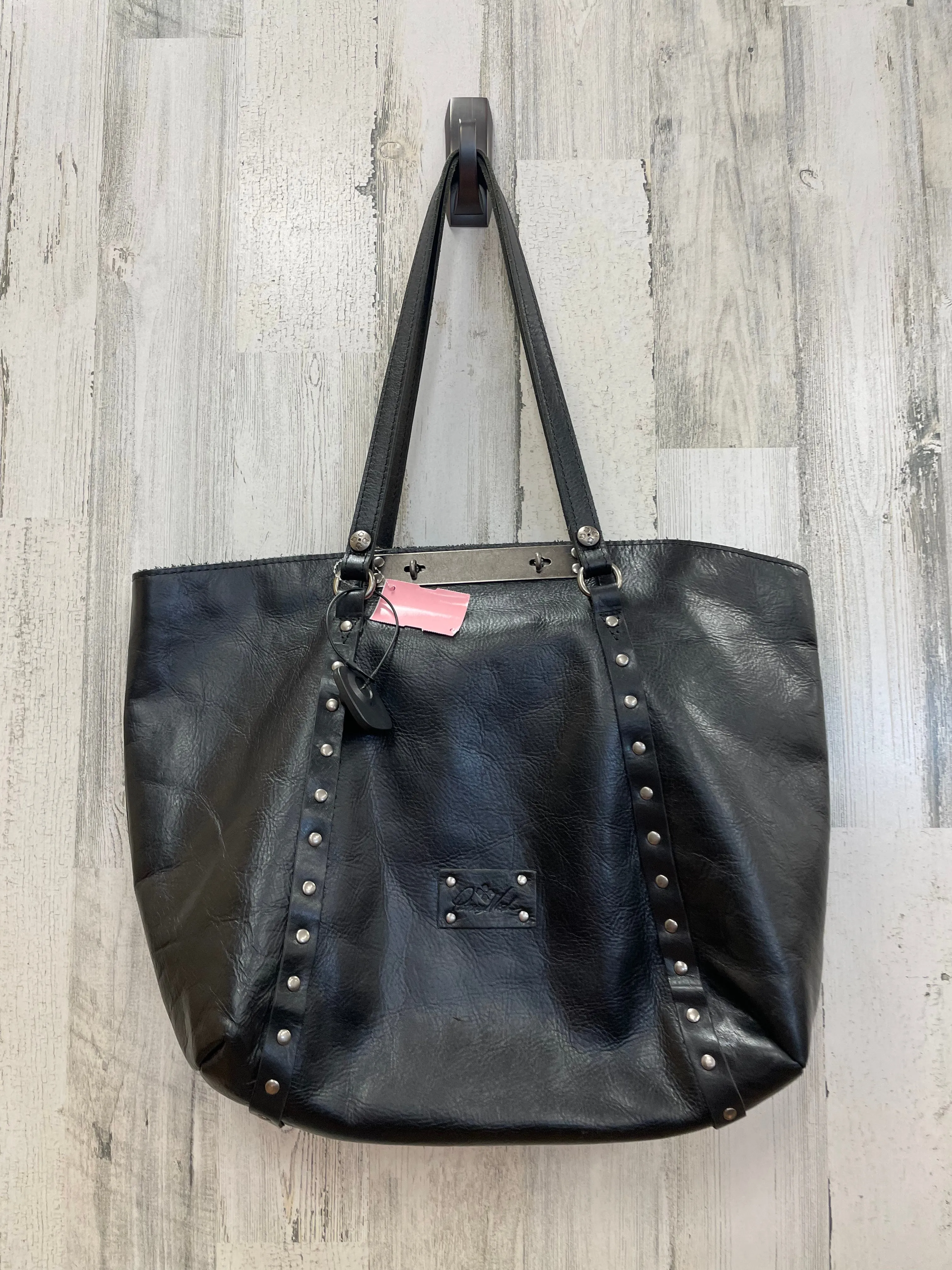 Handbag Designer By Patricia Nash  Size: Large