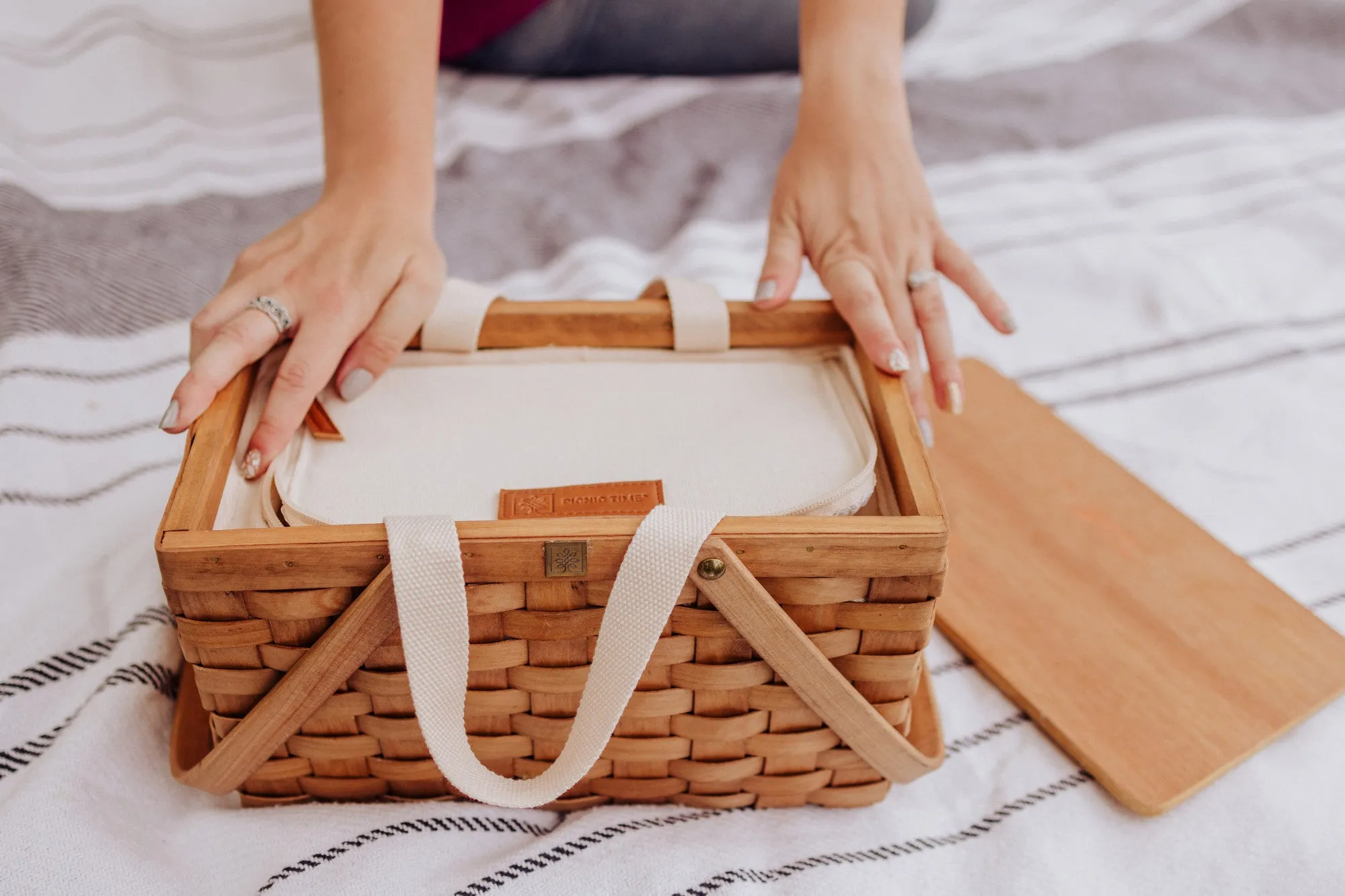 Houston Texans - Poppy Personal Picnic Basket