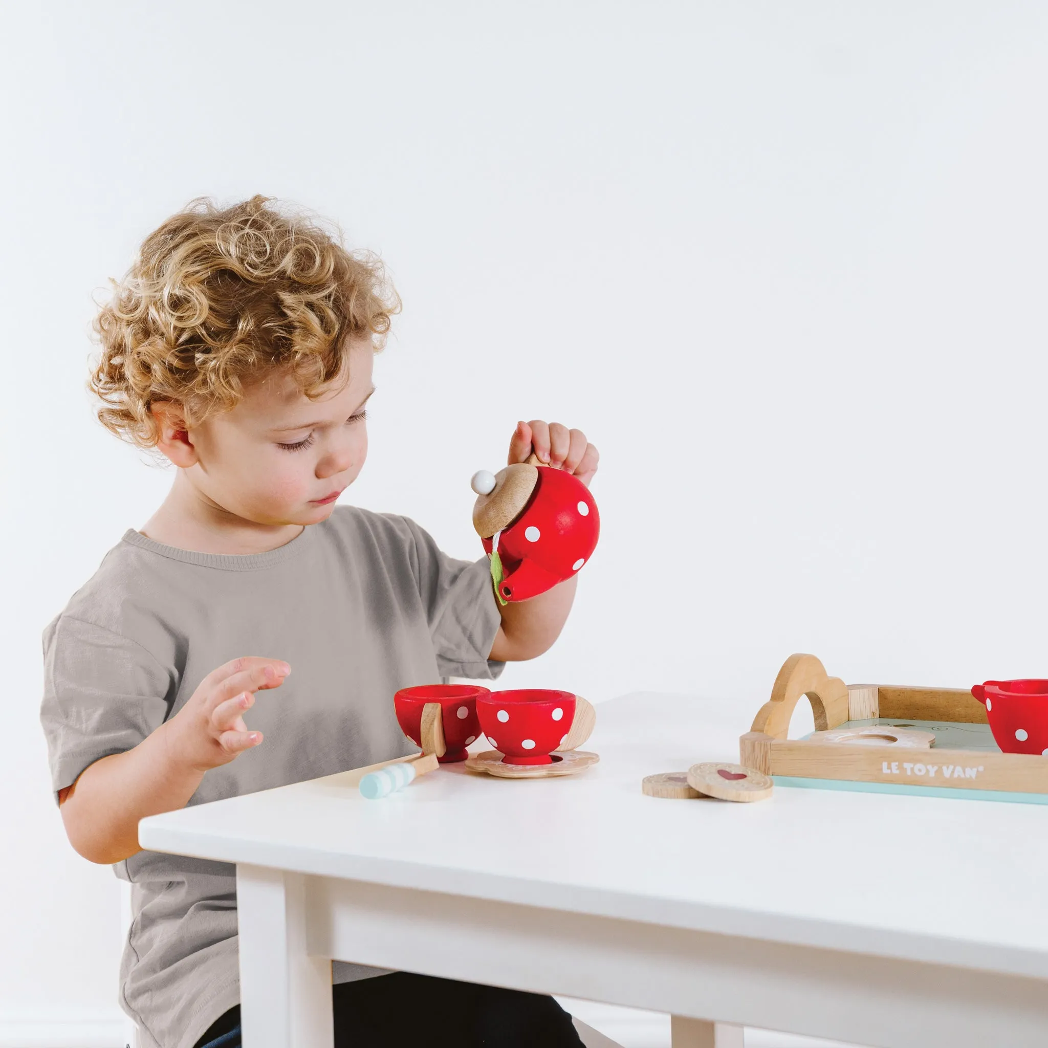Le Toy Van Honeybake Tea Set
