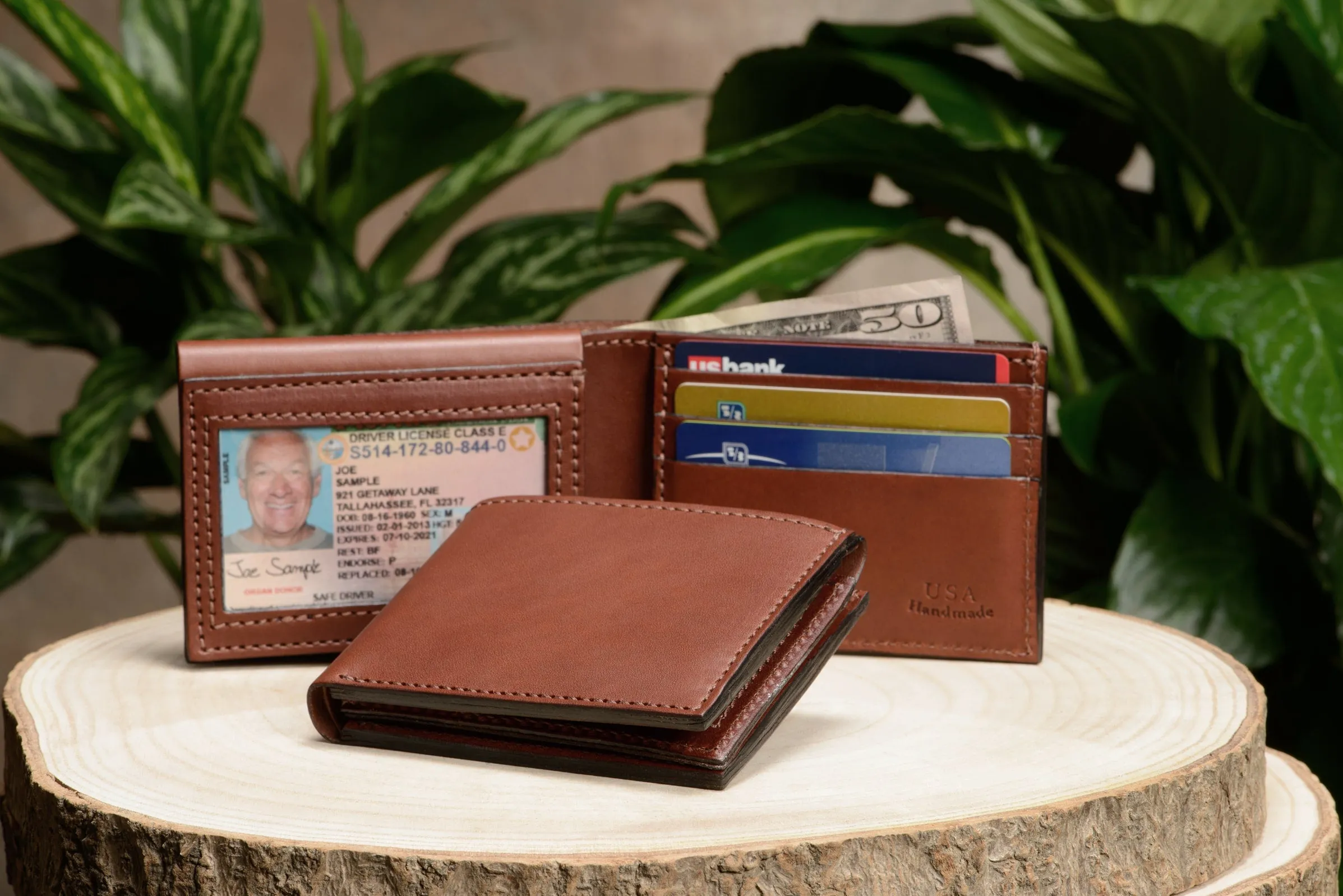 Medium Brown Premium Leather Bifold Wallet With Flip Up ID Window