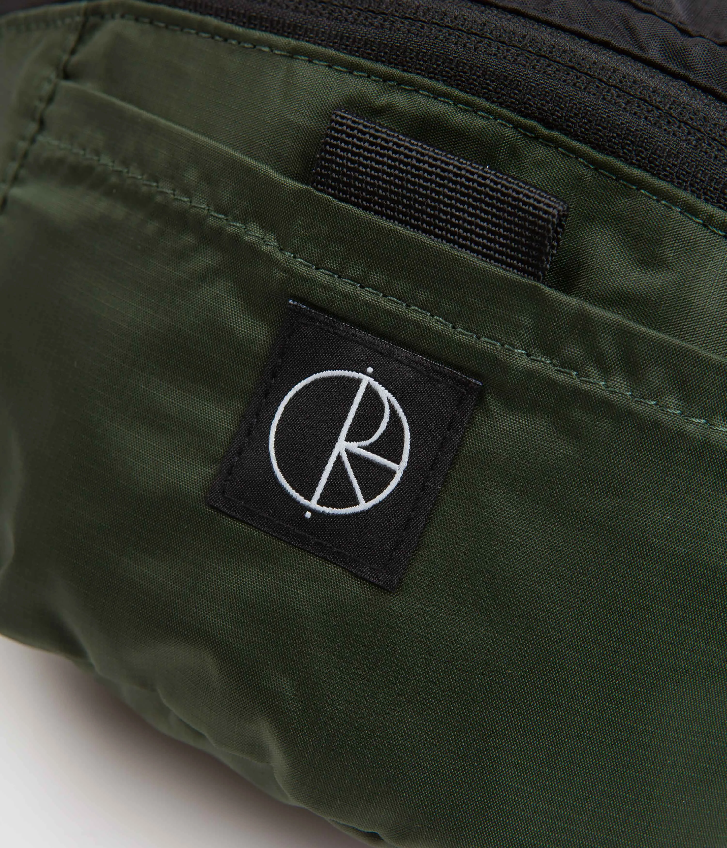 Polar Hip Bag - Olive / Black
