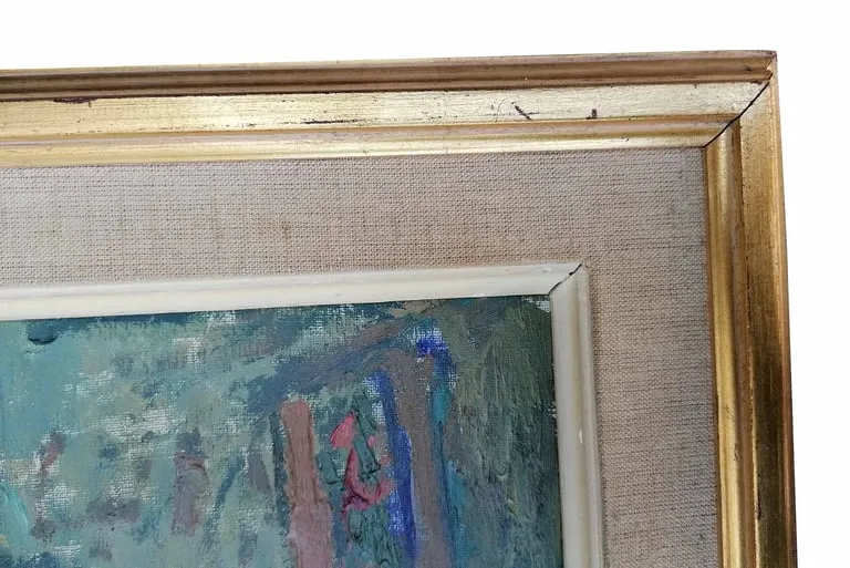 Reading figure in an interior