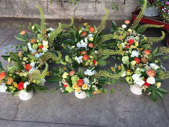 Sustainable Flower School: Vase Arrangements