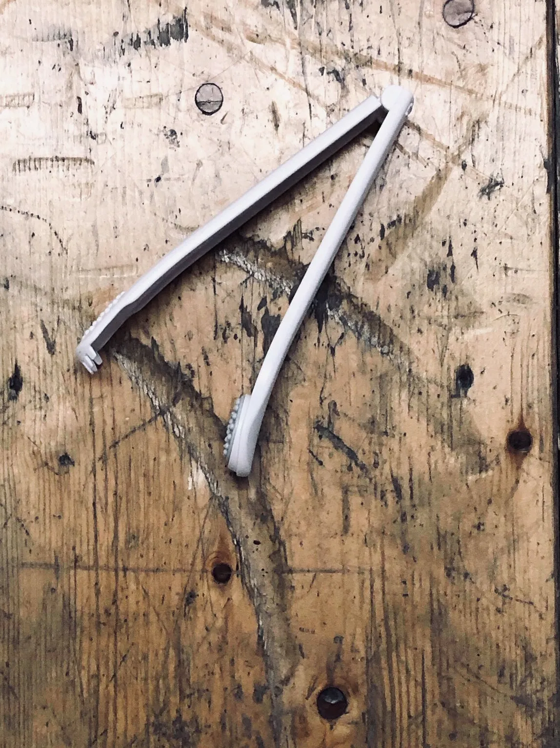 The Enabler - Back Scratcher