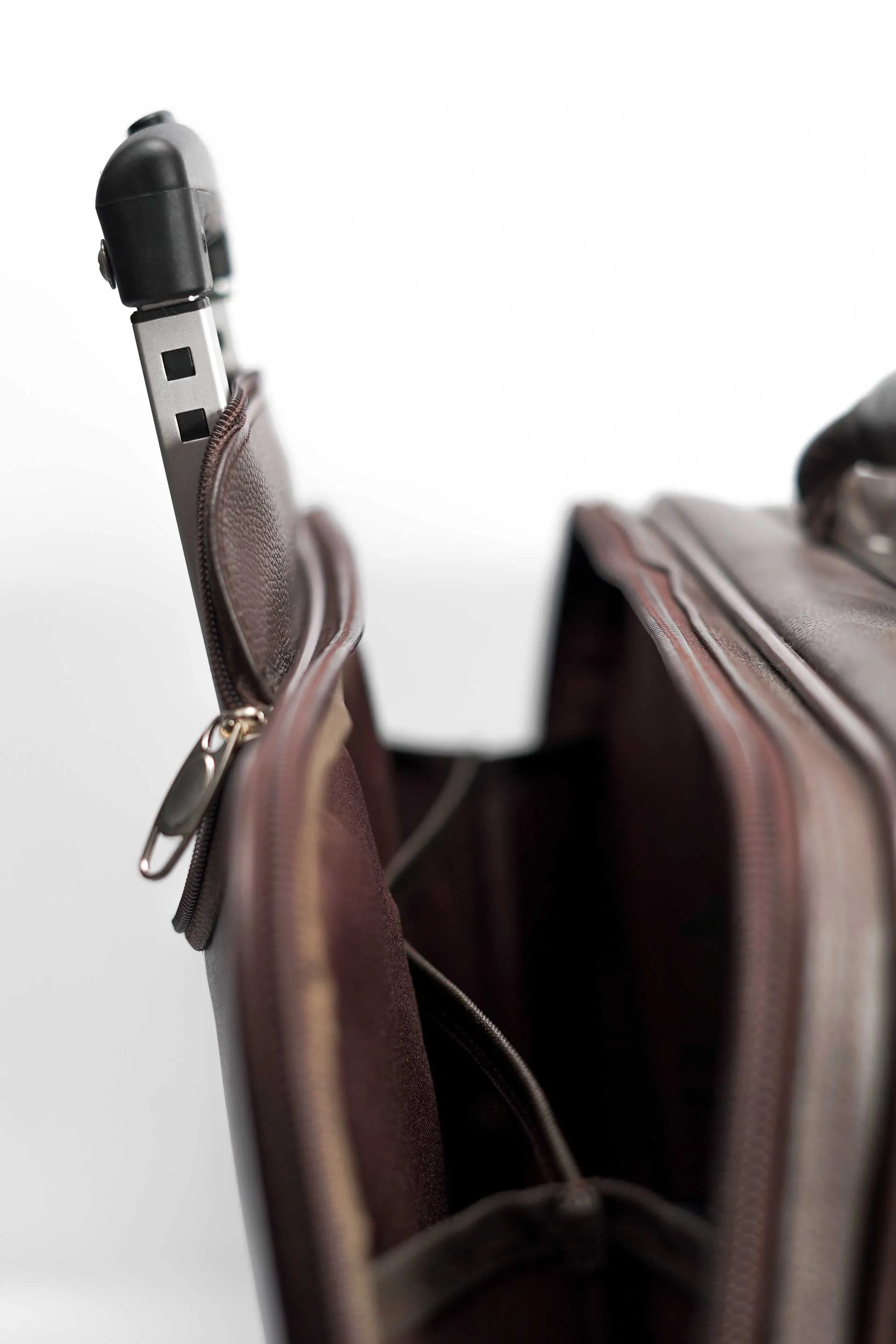The Travel Mate Trolley Bag